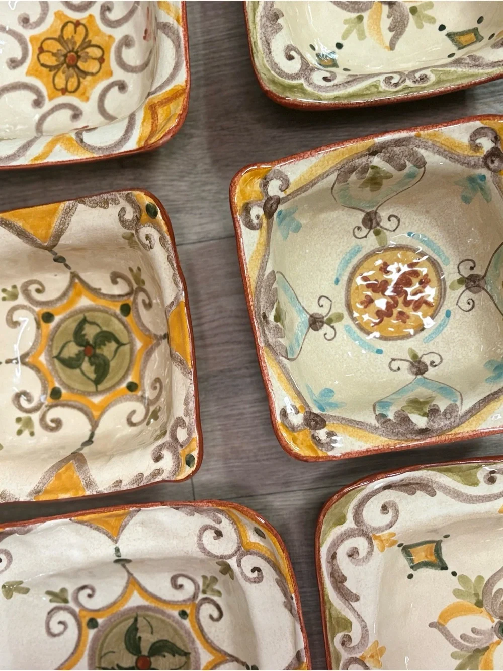 Arte Italica Square Dinner Plates & Bowls Set of 8 perfect condition
